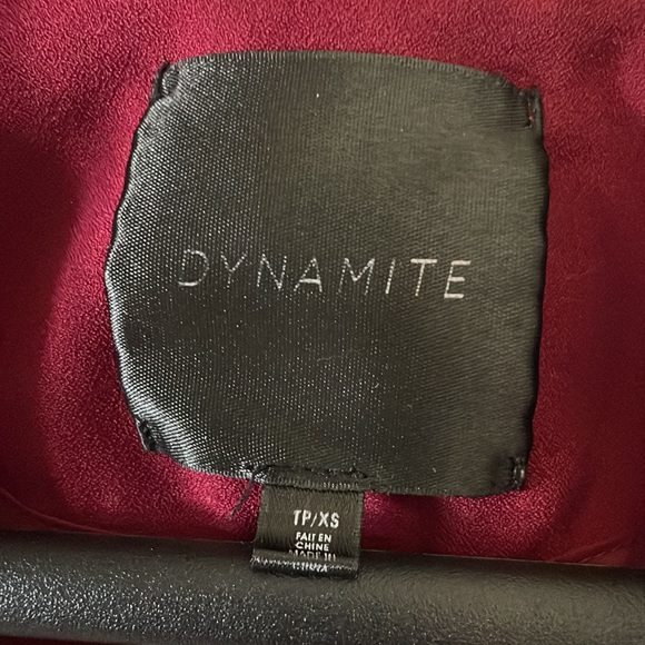 Dynamite Burgundy Open Blazer - Picture 3 of 6